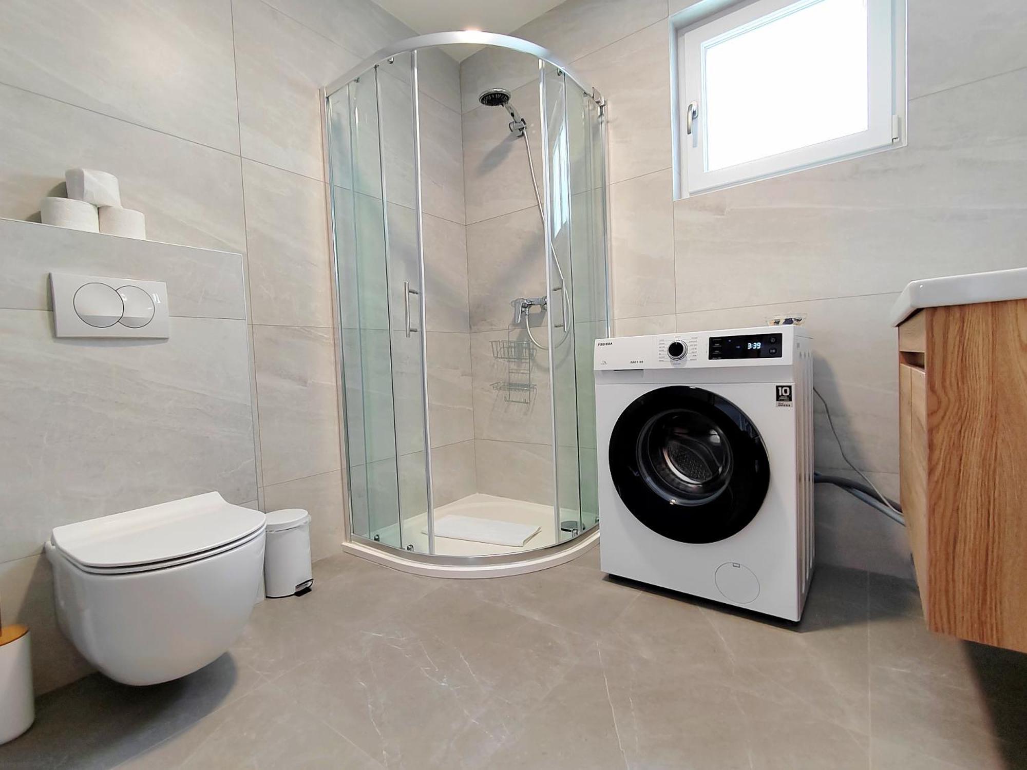 L&L Apartmani 1 Bol Bagian luar foto