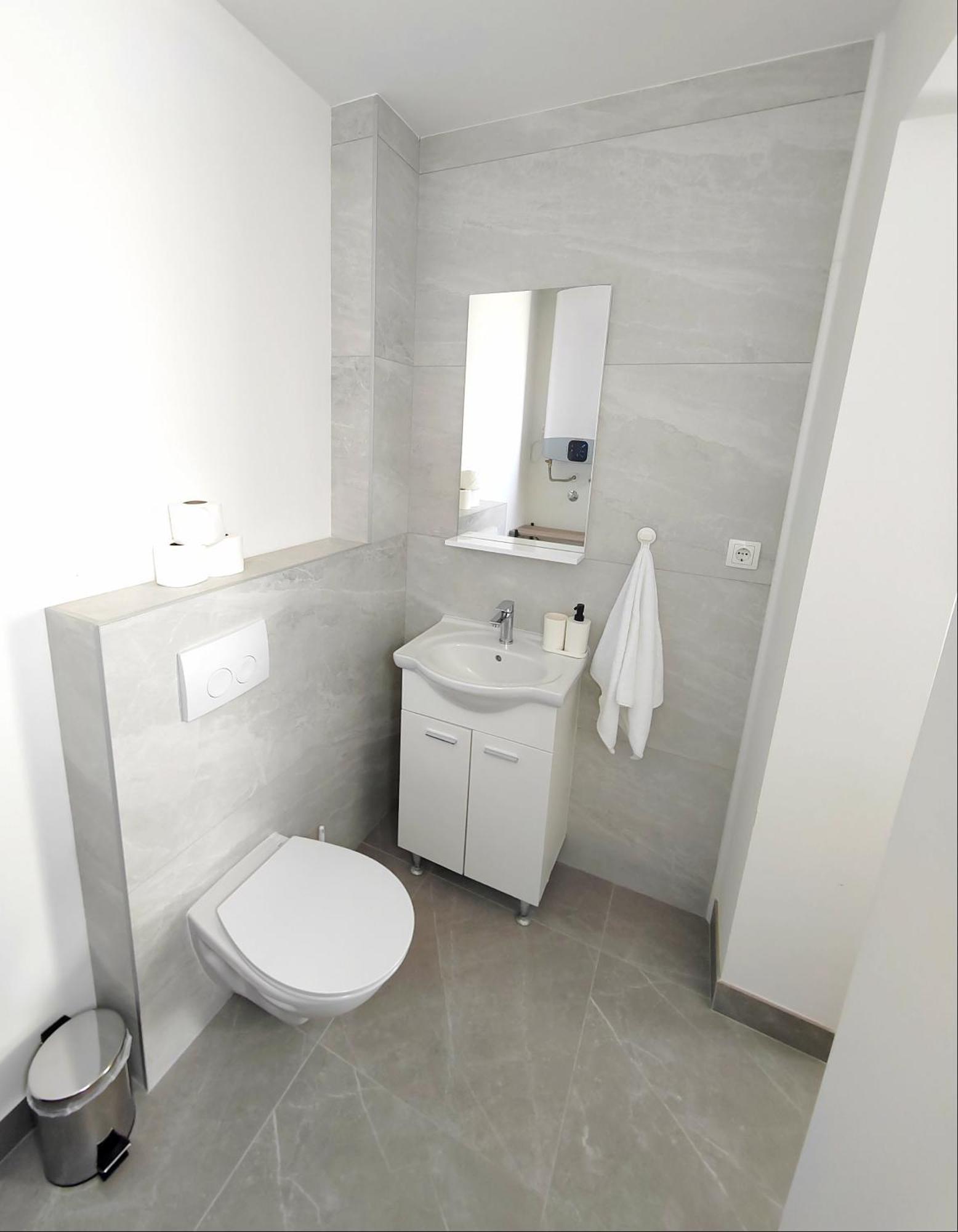 L&L Apartmani 1 Bol Bagian luar foto