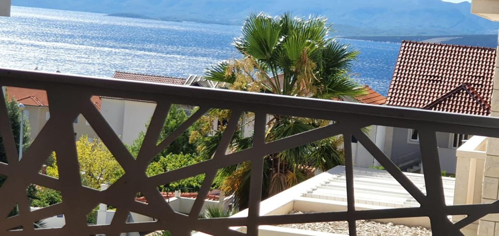 L&L Apartmani 1 Bol Bagian luar foto