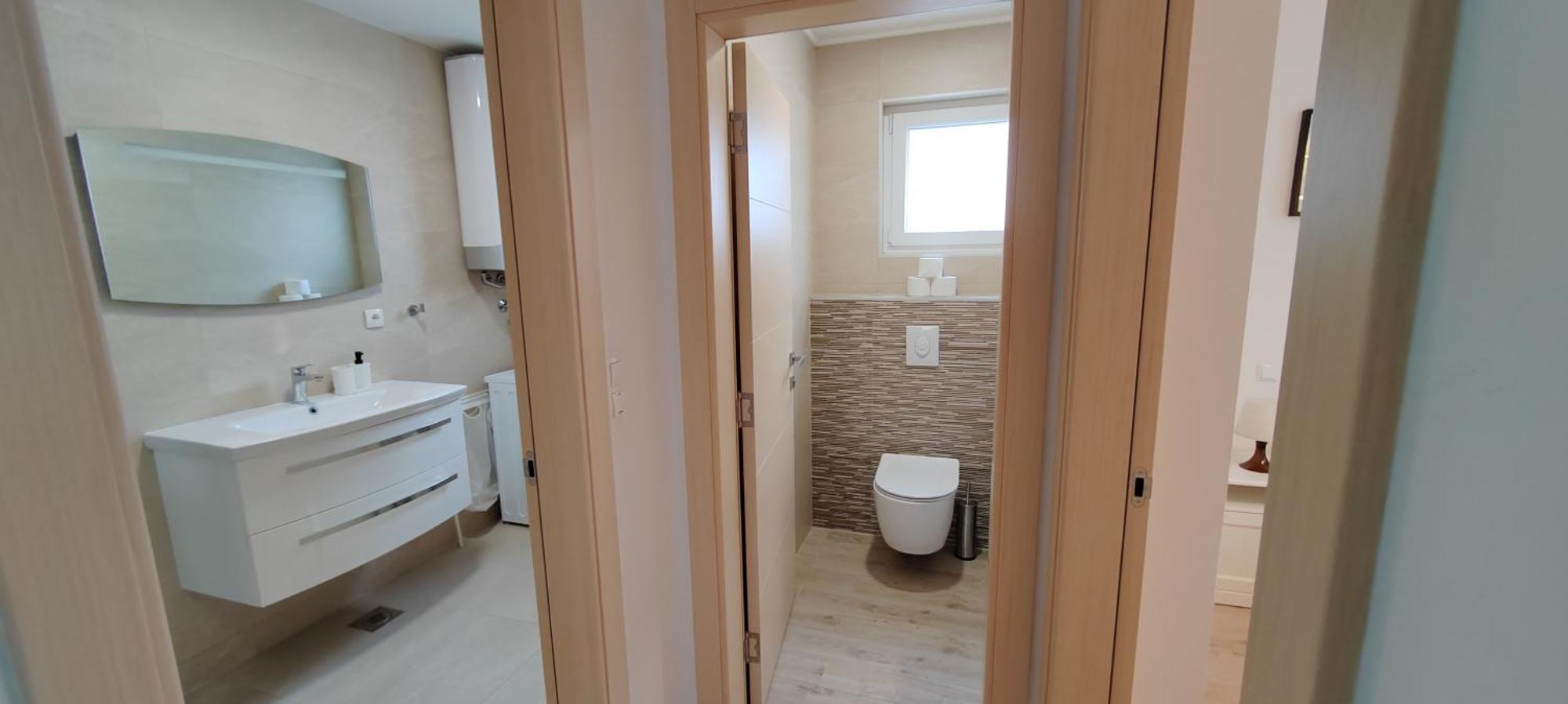 L&L Apartmani 1 Bol Bagian luar foto